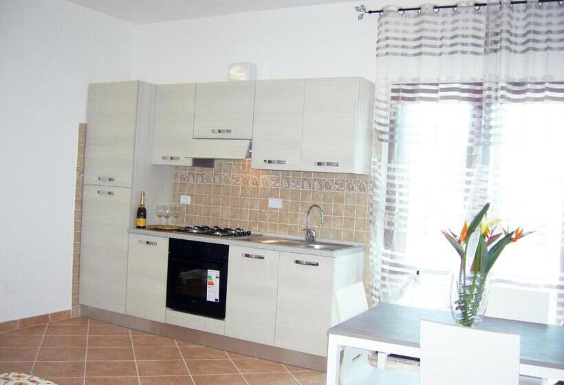 آپارتمان لوکس 1 خوابه, Casa Roberta