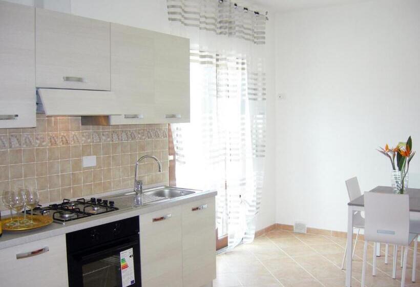 آپارتمان لوکس 1 خوابه, Casa Roberta