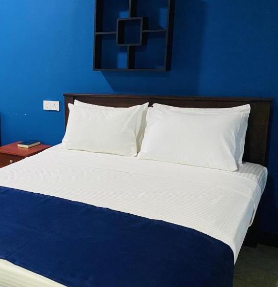 اتاق لوکس یک تخته, Nilaveli Hybrid Holiday