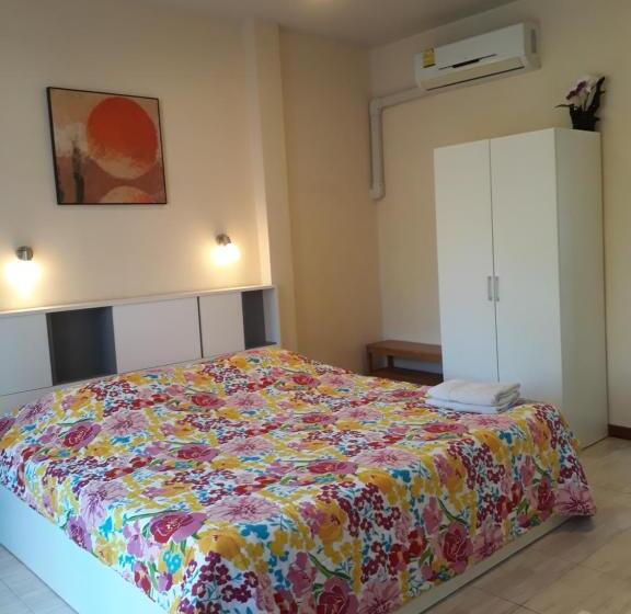 Бунгало Deluxe, Belinda Home