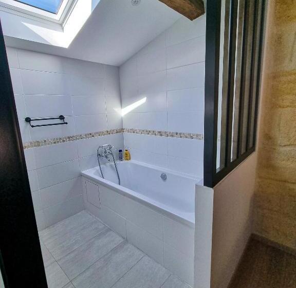 Дом 2 Спальни, Chateau Erigoye