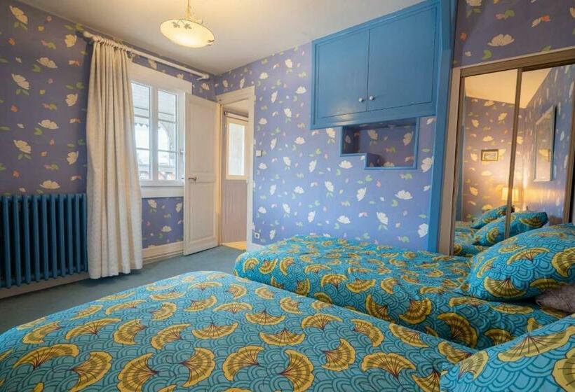 اتاق استاندارد چهار تخته, Le Cedre Bleu