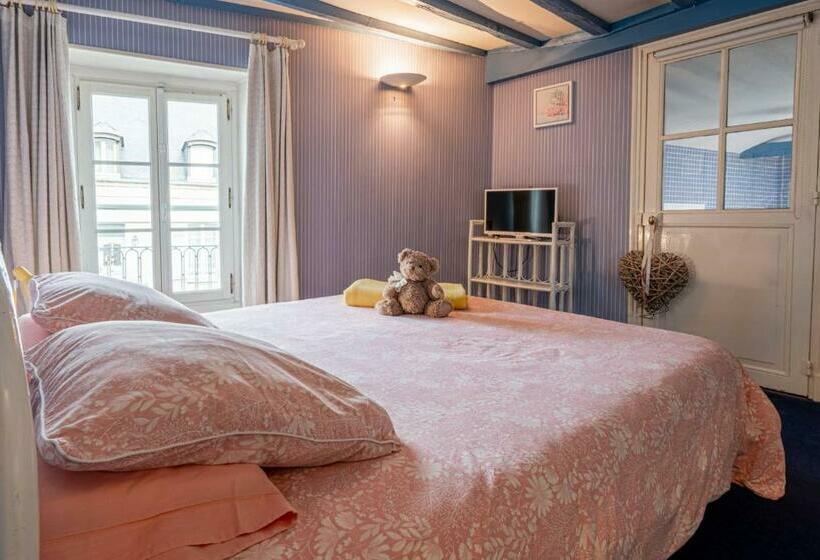 اتاق استاندارد چهار تخته, Le Cedre Bleu