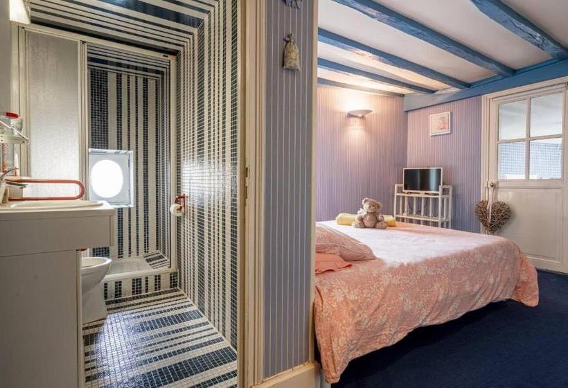 اتاق استاندارد چهار تخته, Le Cedre Bleu