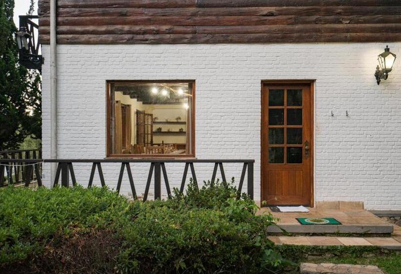 Дом 3 Спальни, Pousada Jardim Monte Verde