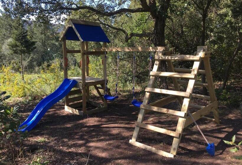 اتاق استاندارد با بالکن, Agriturismo La Casa Delle Fate
