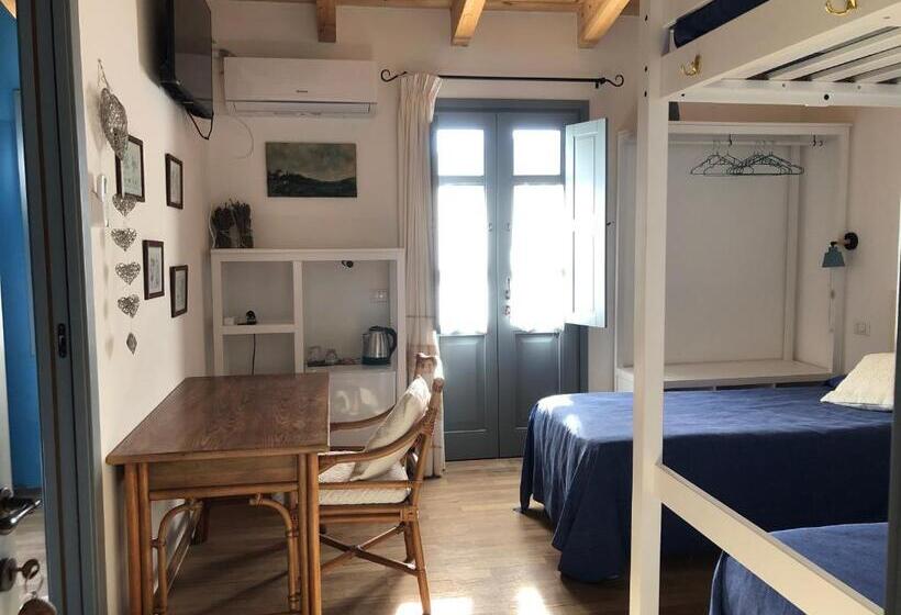 اتاق لوکس با بالکن, Agriturismo La Casa Delle Fate