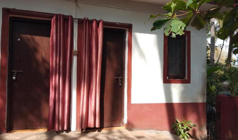 标准单人间共用浴室, Casa De Olga