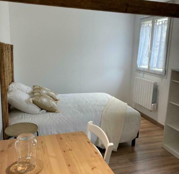استودیوی استاندارد, Appart’hôtel Saint Patrice