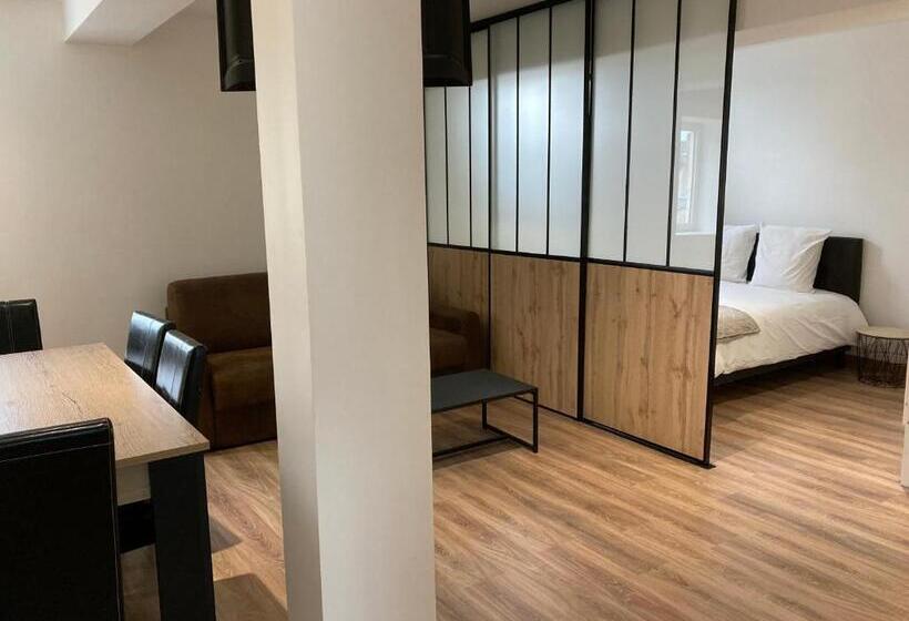 استودیو خانوادگی, Appart’hôtel Saint Patrice