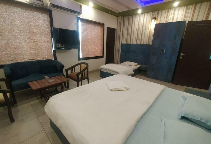 Номер Стандарт Трехместный, Geeta Residency Haridwar