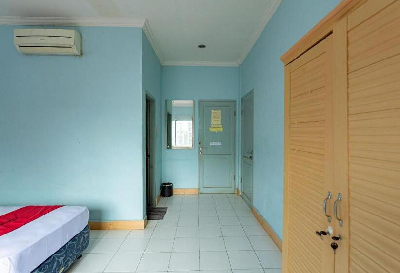 חדר סטנדרט, Reddoorz Plus @ Jalan Iskandar Muda Medan
