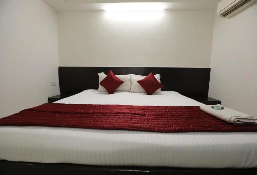 اتاق اکونومی, Shagun Rooms & Banquet, Surat