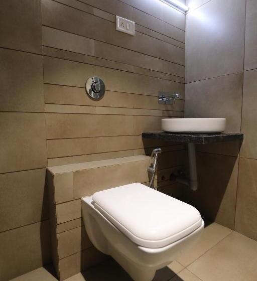 اتاق لوکس, Shagun Rooms & Banquet, Surat