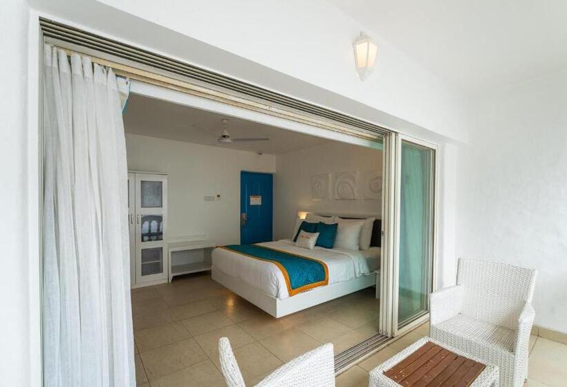 اتاق لوکس, Zone Connect By The Park Calangute