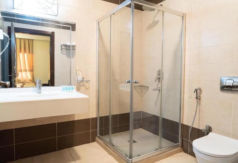 اتاق اجرایی سه نفره, Bl Hotel S Erbil