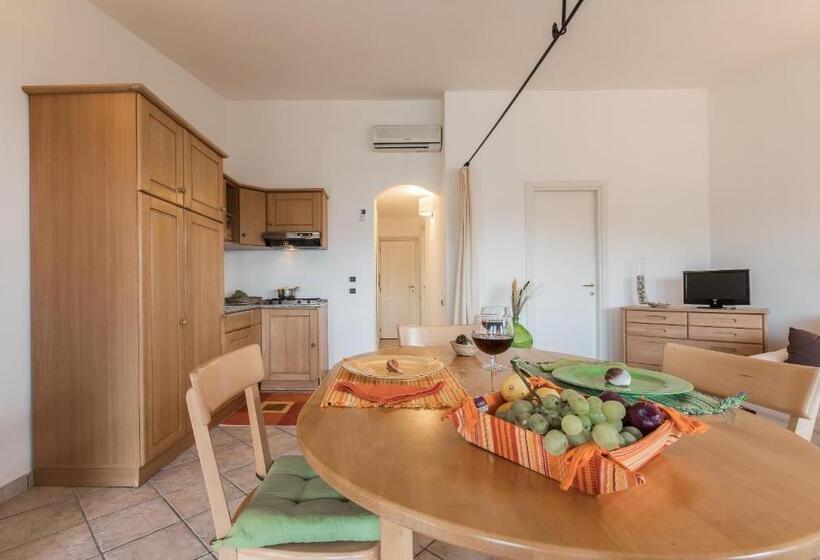 آپارتمان سوپریور 1 خوابه با چشم‌انداز دریا, Capo Ceraso Family Resort