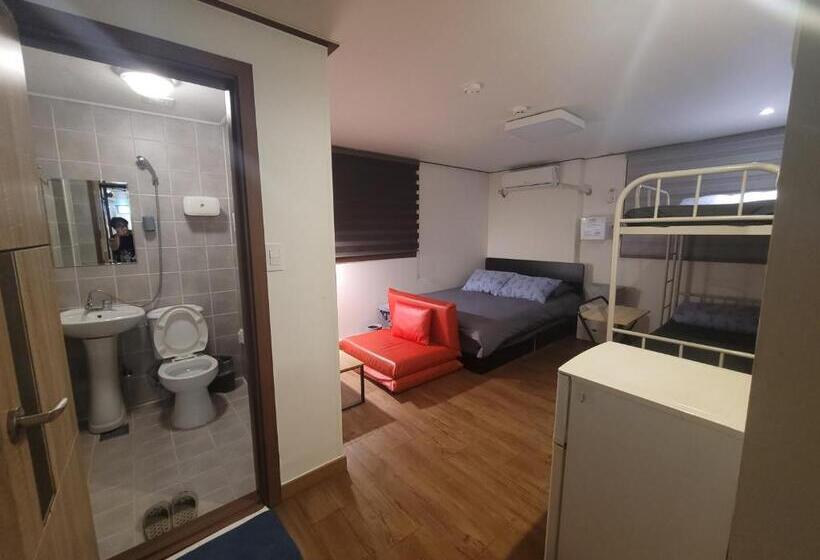 اتاق خانوادگی, Olive Hostel Myeongdong