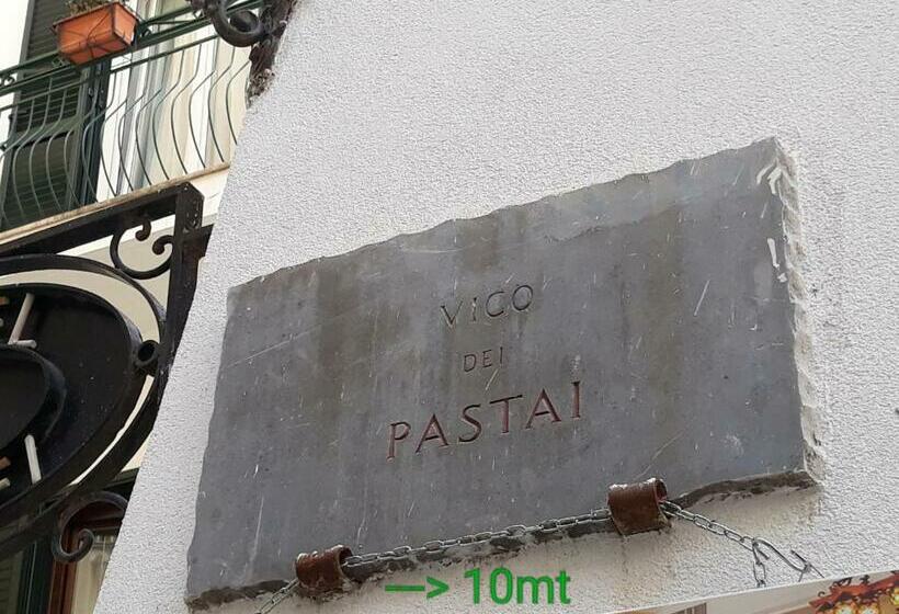 이코노미 룸, Amalfi Casa Angelina