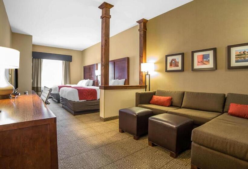 Люкс Superior, Comfort Suites Moab Near Arches National Park
