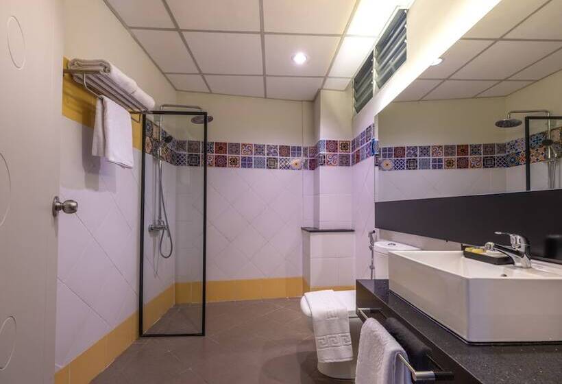 Номер Deluxe Вид на Море, Dayang Bay Resort Langkawi
