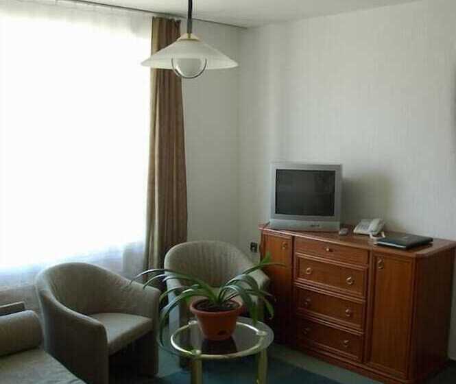 套房, Metallurg   Hostel