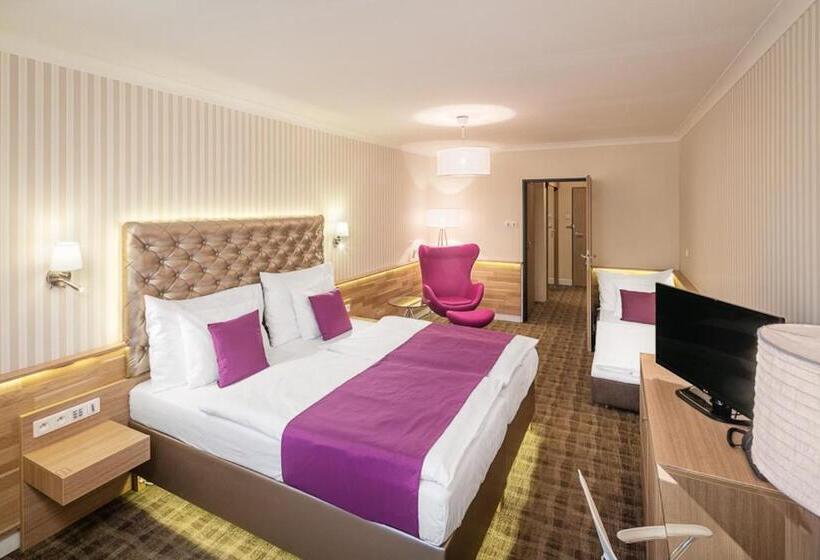 带阳台的豪华间, Pytloun Wellness Hotel Harrachov