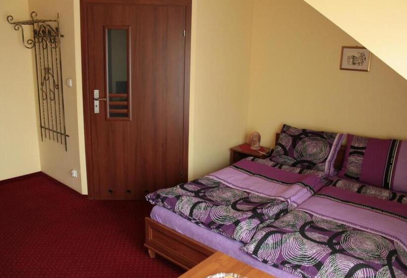 Номер Стандарт, Zajazd Skorpion B&b