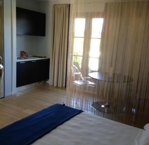 디럭스 룸, Joia Hotel & Luxury Apartments