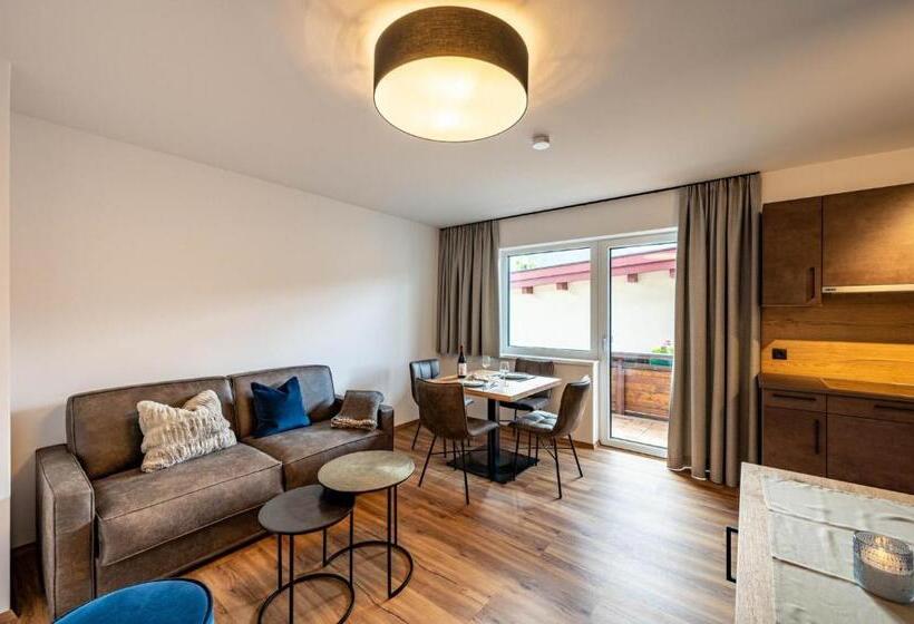 Апартаменты 1 Спальня с Балконом, Rustika   Appartements & Spa