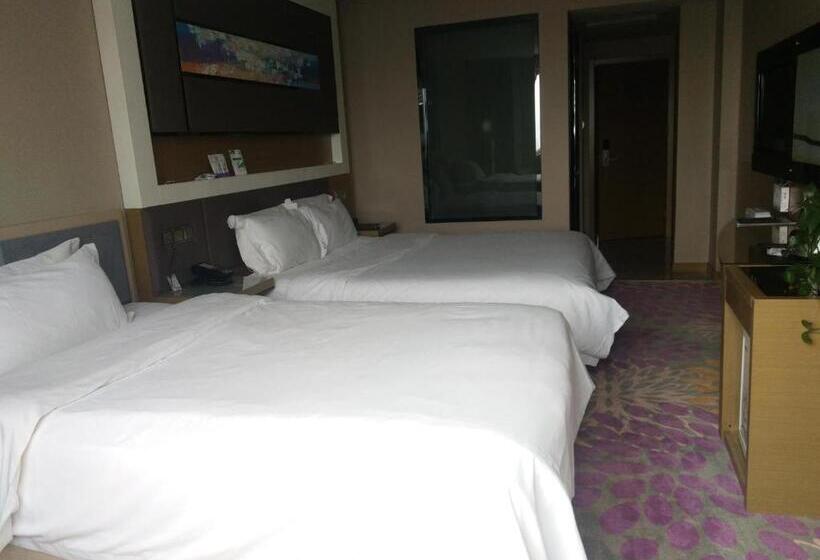 Семейный Номер, Lavande Hotel Xuzhou Golden Eagle Shopping Centre