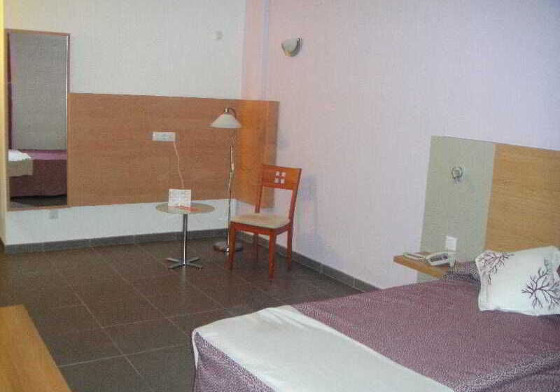 Quarto Estandar, Boji