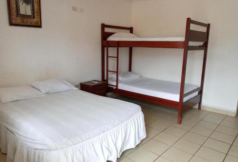 Семейный Номер, Mybeststay Piedra Del Mar