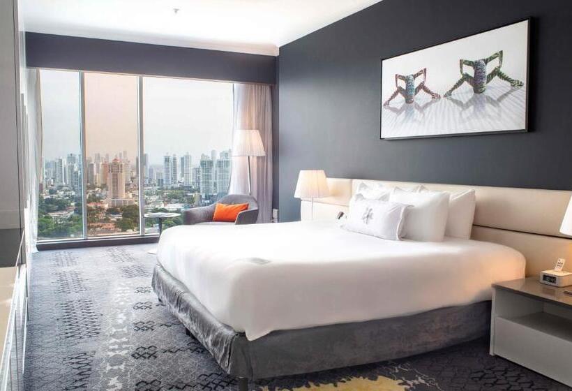 스위트 도시 전망, Sortis Hotel, Spa & Casino, Autograph Collection