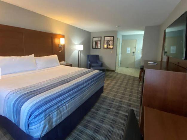 高级套房, Americinn By Wyndham Williamsburg