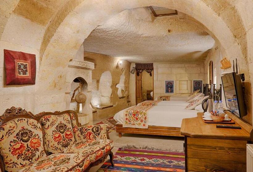 سوییت خانوادگی, Tulip Cave Suites