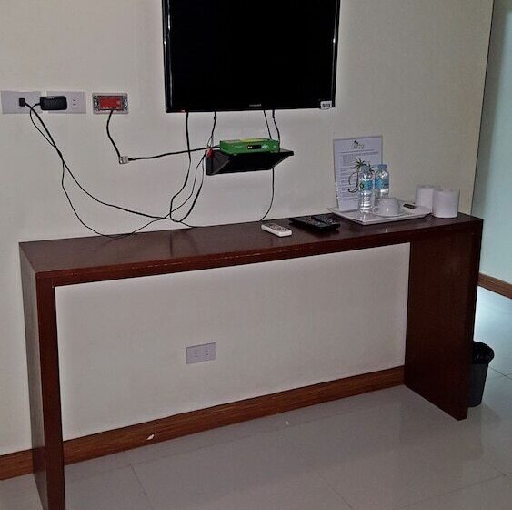 Трехместный Номер Deluxe, Palawan Palm Suites