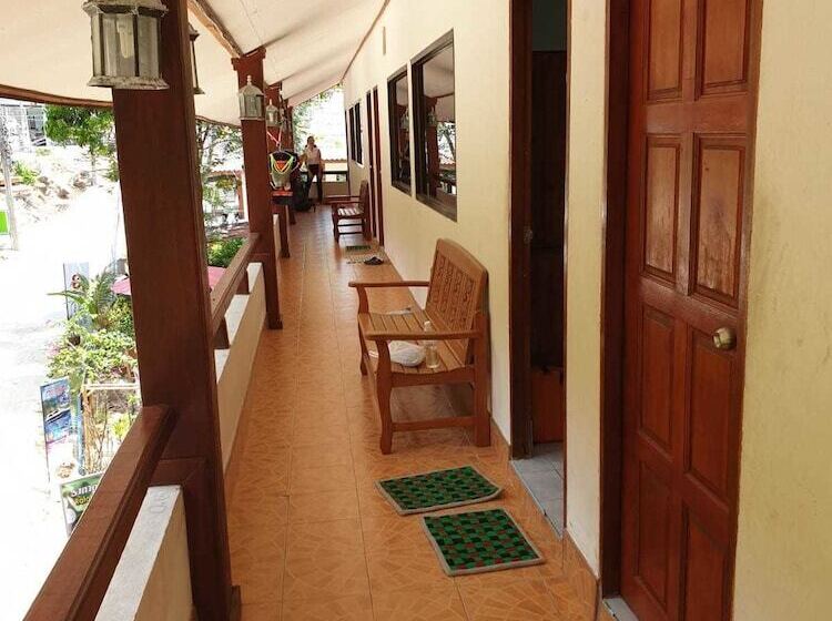 Family studio with sea view, Baan Kiao