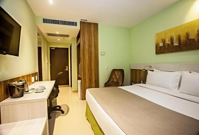 Номер Стандарт Кровать Кинг Адаптированный для Инвалидов, Holiday Inn Natal, An Ihg