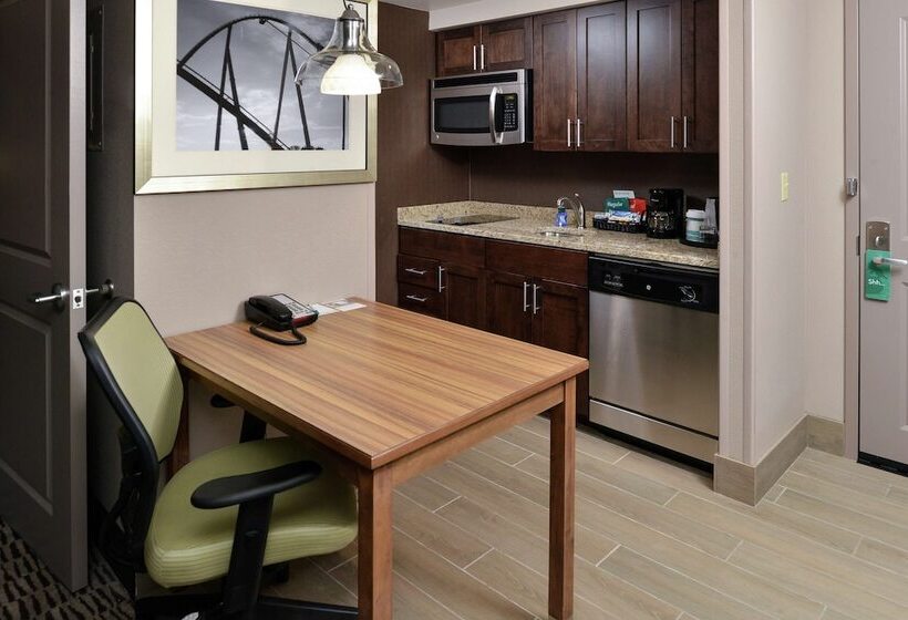 Люкс, Homewood Suites By Hilton Cincinnati Mason