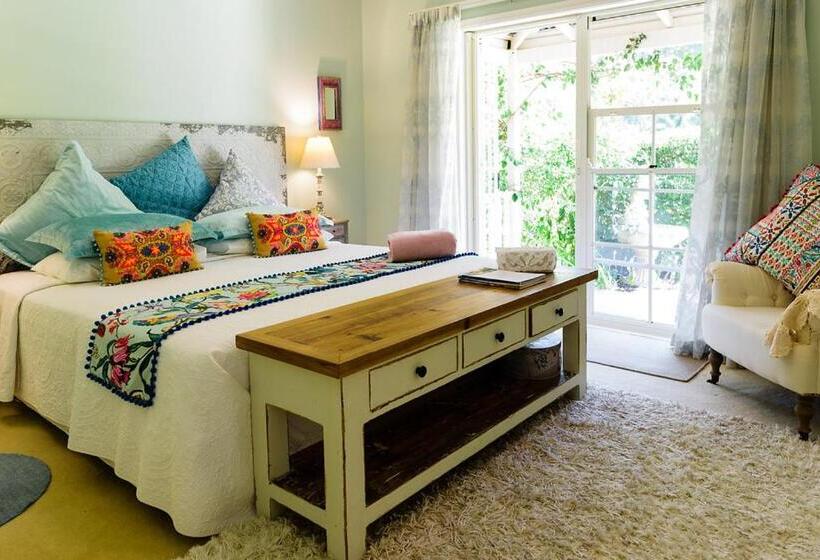 חדר סטנדרט עם מיטת קינג, Noosa Valley Manor B&b
