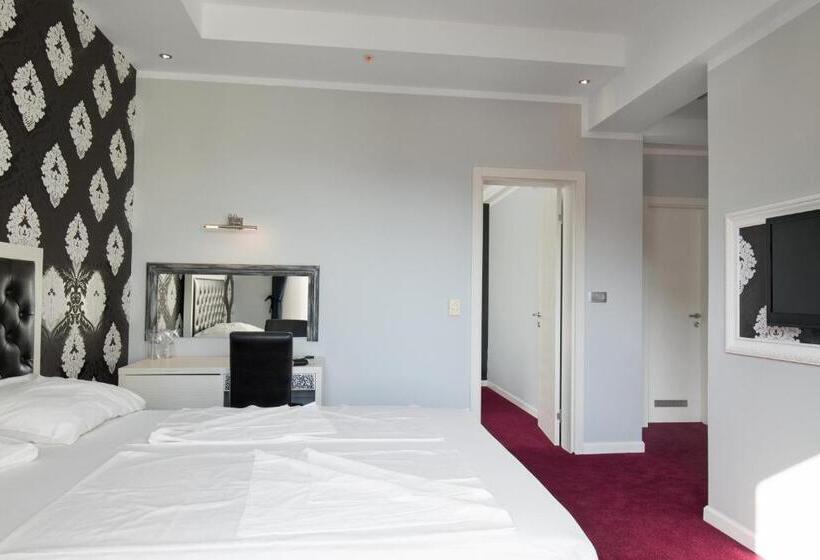 سوییت سوپریور, Vile Oliva Hotel & Resort