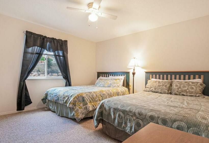 Апартаменты 2 Спальни, Harbor Village Lakeview Condo 9023