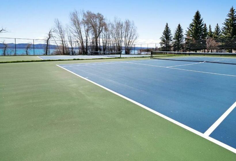 Апартаменты 2 Спальни, Harbor Village Lakeview Condo 9023