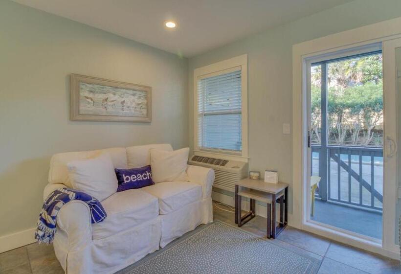 חדר סטודיו סטנדרד, 104 Inlet Sands Condo
