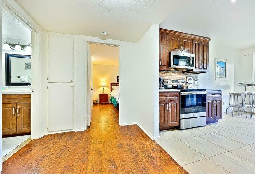 침실 2개 아파트, Ritz Point Condo