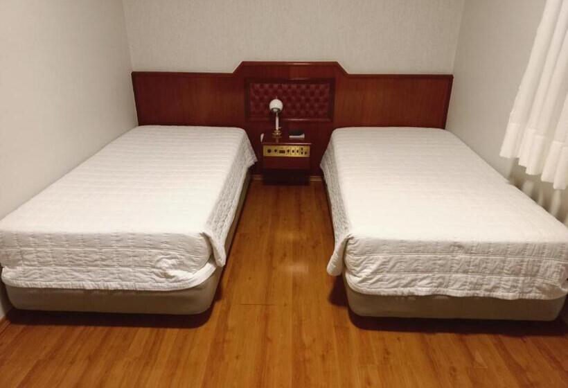 Quarto Estandar, Biazi Plaza