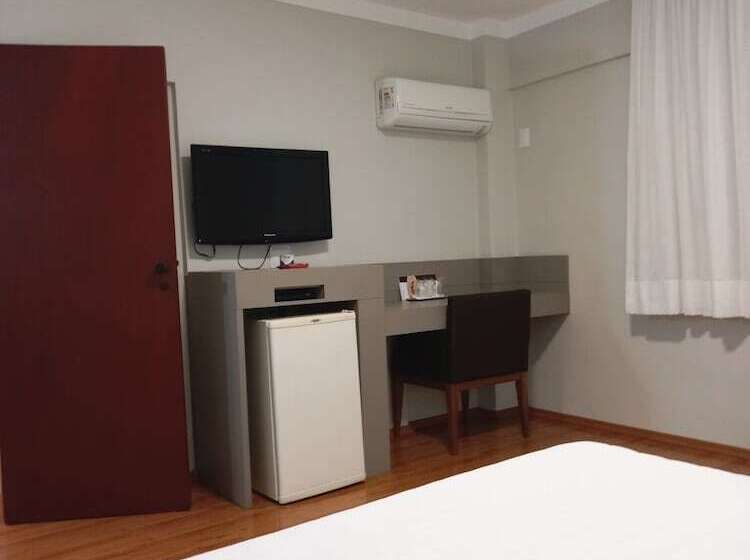 Suíte Deluxe, Biazi Plaza