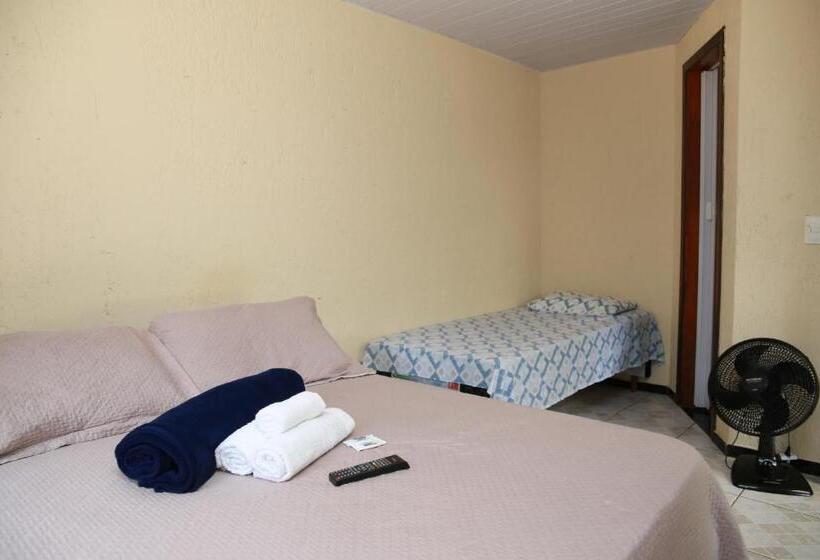 Quarto Triplo Estandar, Pousada Toca Da Ilha