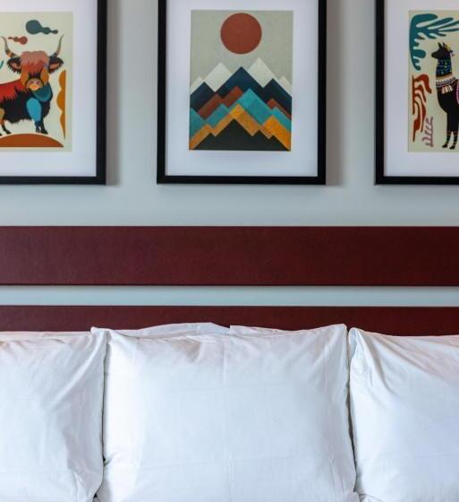 اتاق استاندارد با تخت بزرگ, The Lodge Red Hook